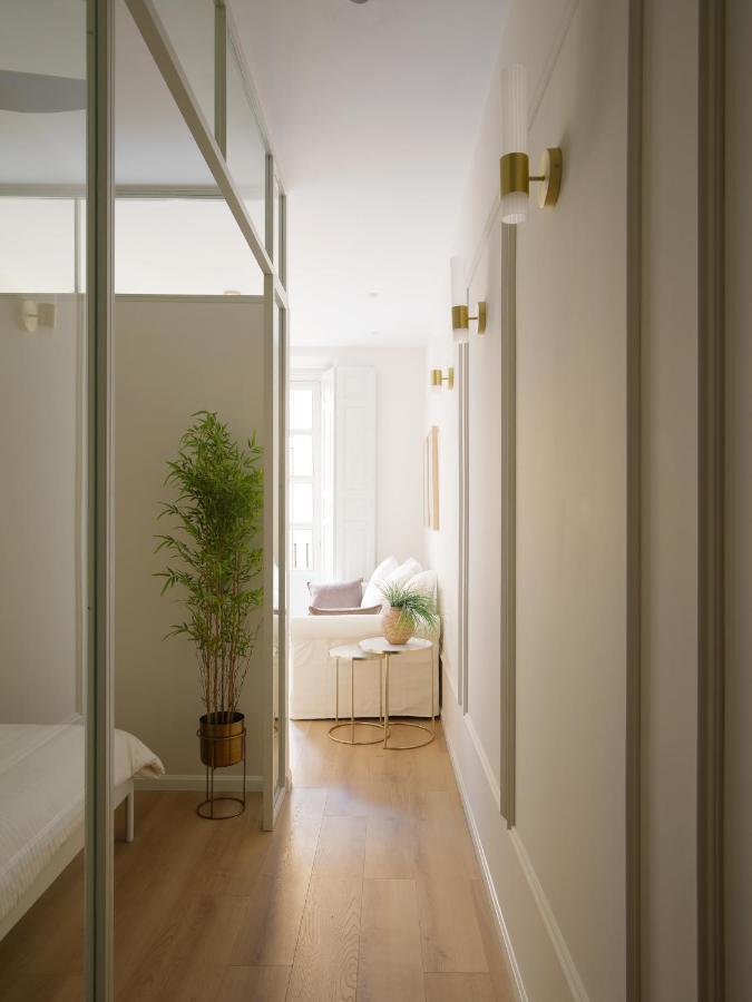Staylish Studio Apartment In Malasana Madrid Luaran gambar